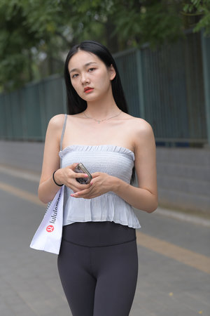 好大⋯好爽⋯再深一点海报
